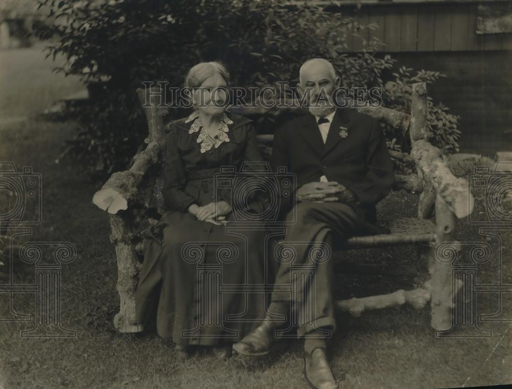 1927 Press Photo Mr &amp; Mrs Arthur VonAlbert Deadrick married 72 years - Historic Images