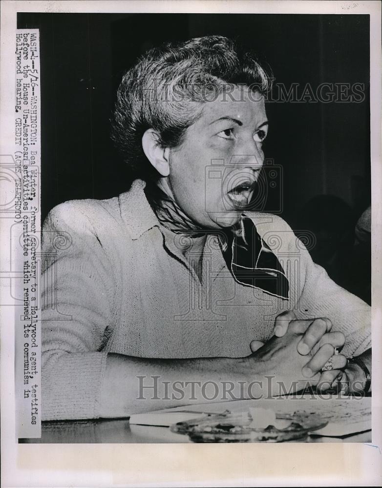 1951 Press Photo Bea Winter, sec of Hollywood agent at House Un-American comm. - Historic Images