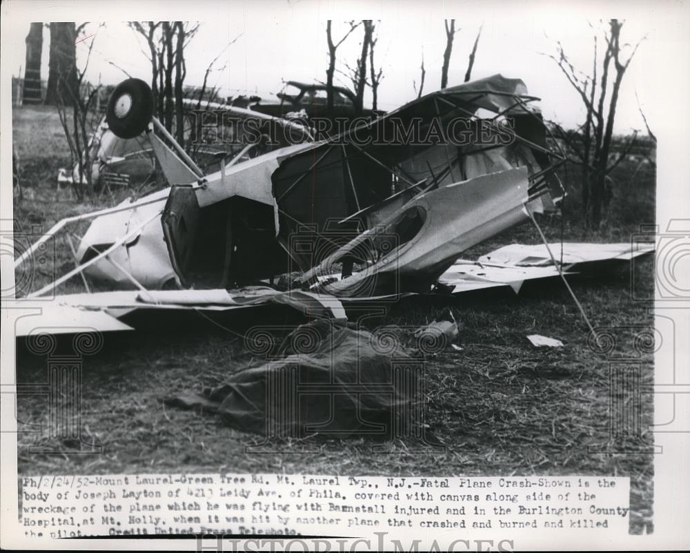 1952 Press Photo Wreckage of Fatal Plane Crash in New Jersey - Historic Images