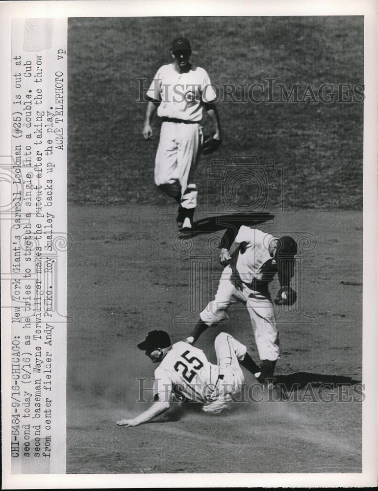 1949 Press Photo New York Giant's Carroll Lockman - Historic Images