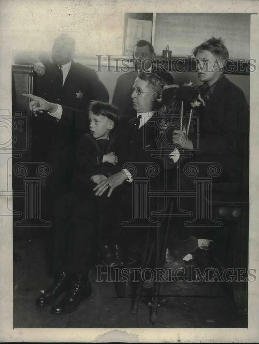 1923 Press Photo Judge Walkers court in Chicago, Illpeople maimed by autos - Historic Images