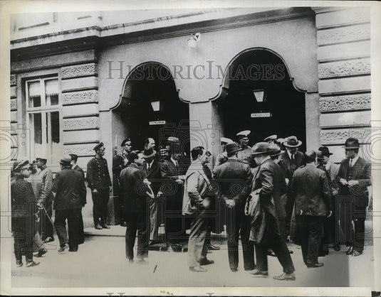 1934 Press Photo Crowd at Sophia, Bulgaria offices of Army - neb31972 - Historic Images