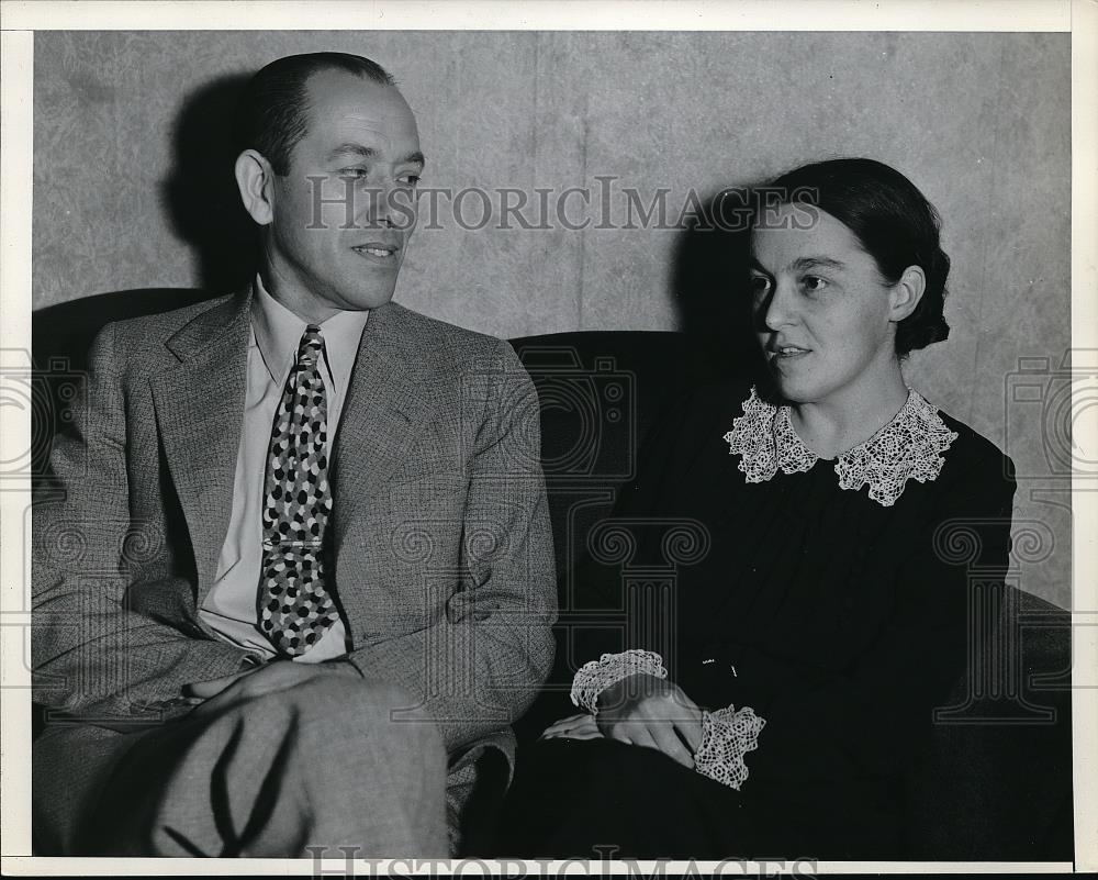 1936 Press Photo Mr Oran P Cremer and Mrs Bess Cremer Depression Era - Historic Images