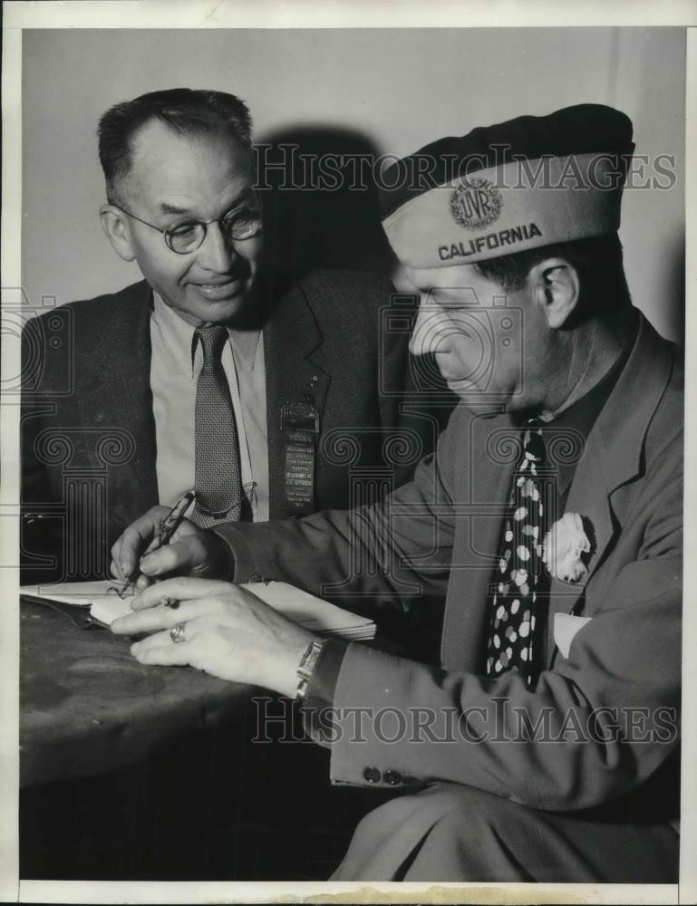 1936 Press Photo State Commander of the United Veterans of the Republic L. F. - Historic Images