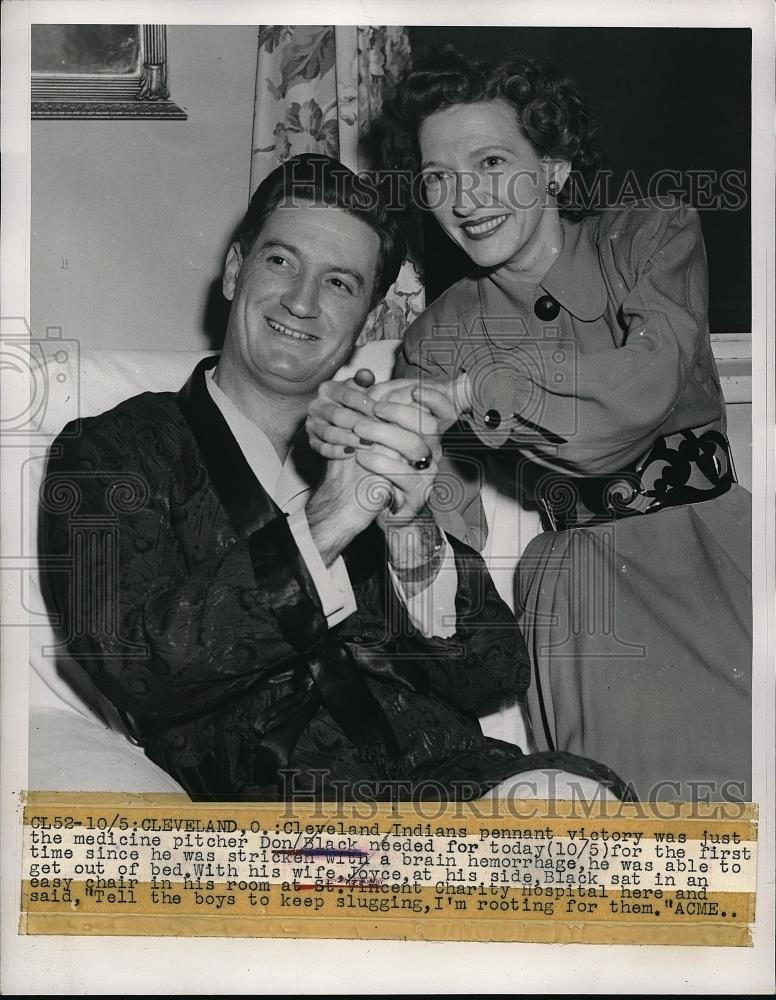 1948 Press Photo Don Black with his wife Joyce - Historic Images