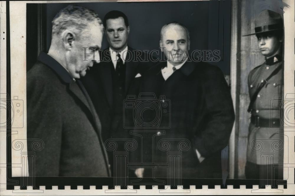 1963 Press Photo Prime Minister John Diefenbaker Esmond Butler, George Vanier - Historic Images