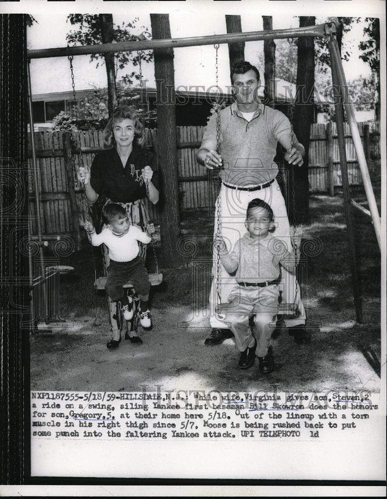 1959 Press Photo NY Yankee Bill Skowron &amp; his family at home - Historic Images