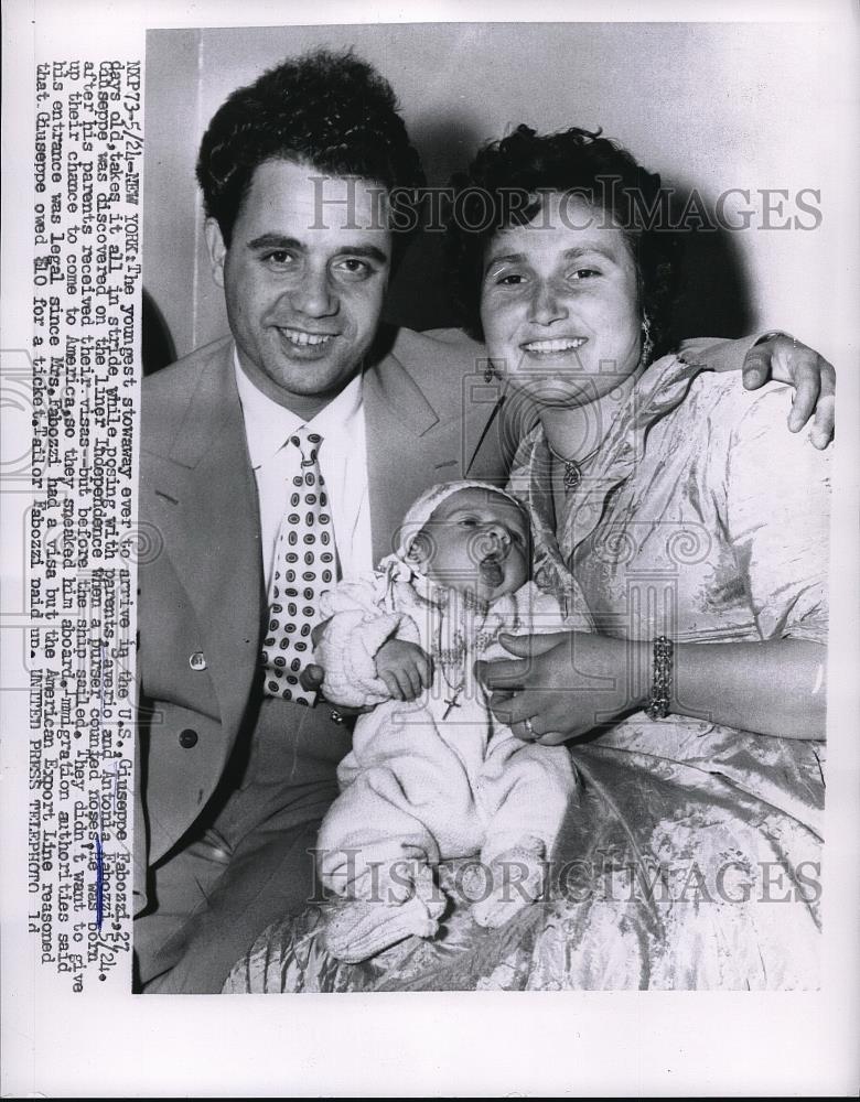 1956 Press Photo Youngest Stowaway Giusepper Fabazooi, Antonia Fabozzi - Historic Images