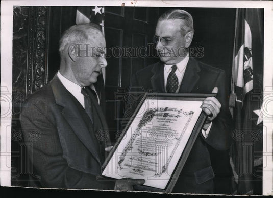 1954 Press Photo Sec of Commerce Sinclair Weeks & Henry Riter pres of NAM - Historic Images