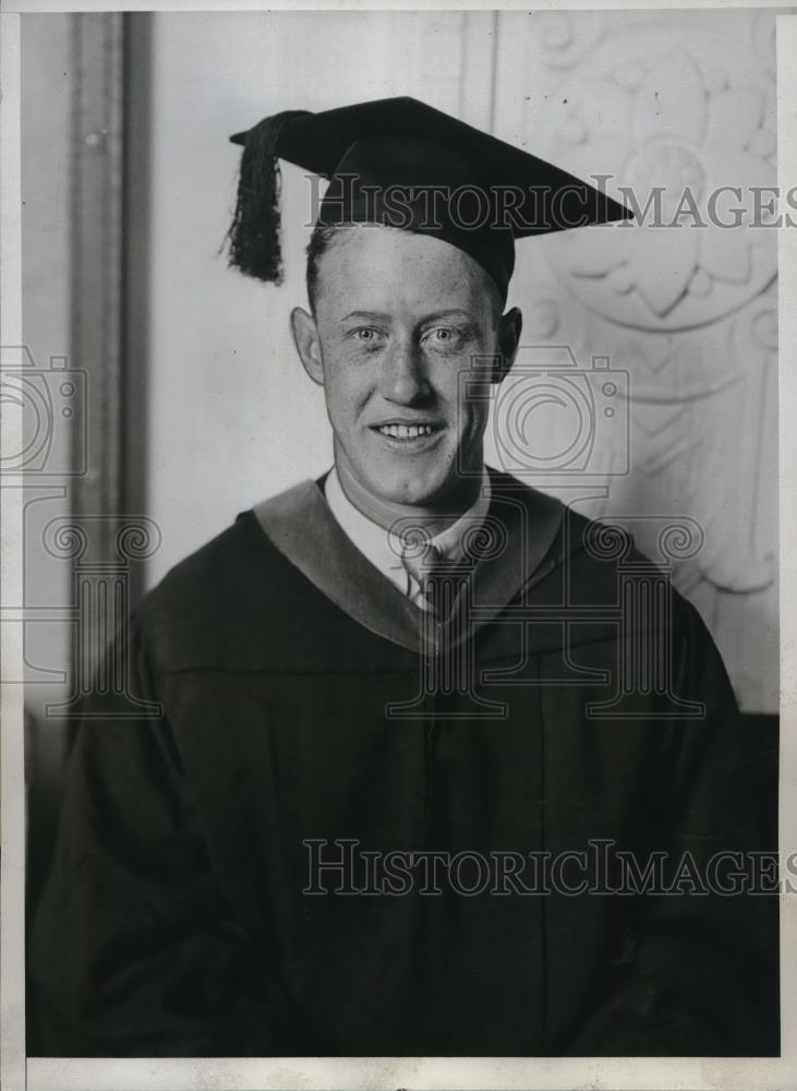 1934 Press Photo Don Kellett Gets Diploma &amp; Job with Boston Red Sox - Historic Images