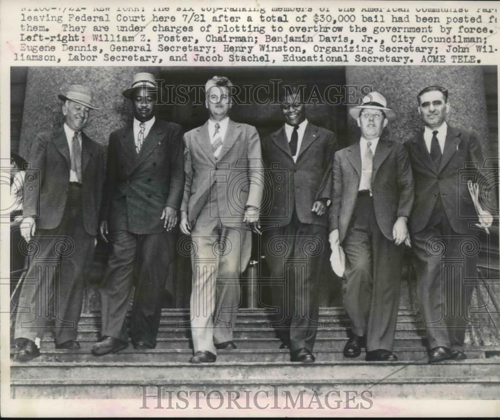 1948 Press Photo Members of American Communist Party Leaving Federal Court - Historic Images