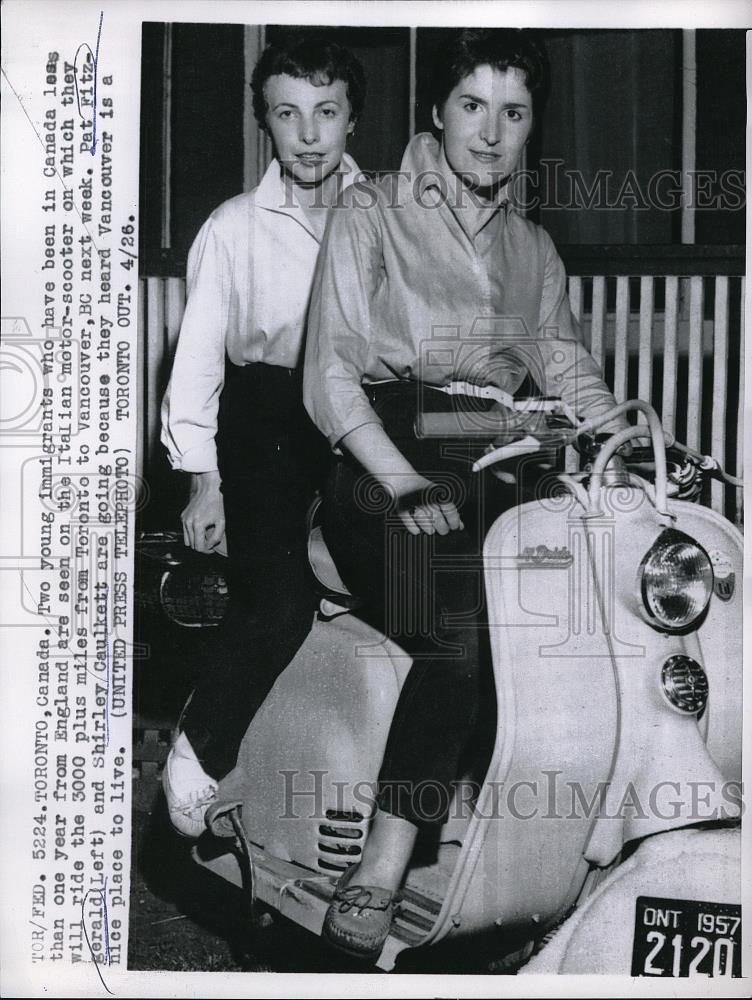 1957 Press Photo Pat Fitzgerald &amp; Shirley Caulkett Canada immigrants - Historic Images