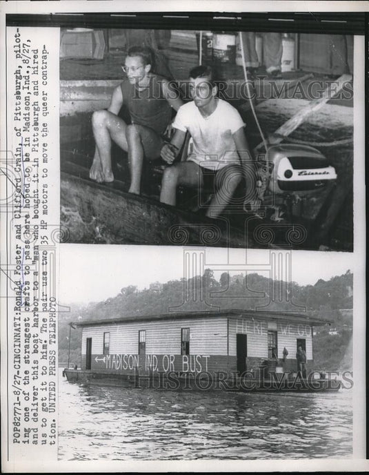 1957 Press Photo Ronald Foster, Cliff Crain on a house boat in Cinncinati - Historic Images