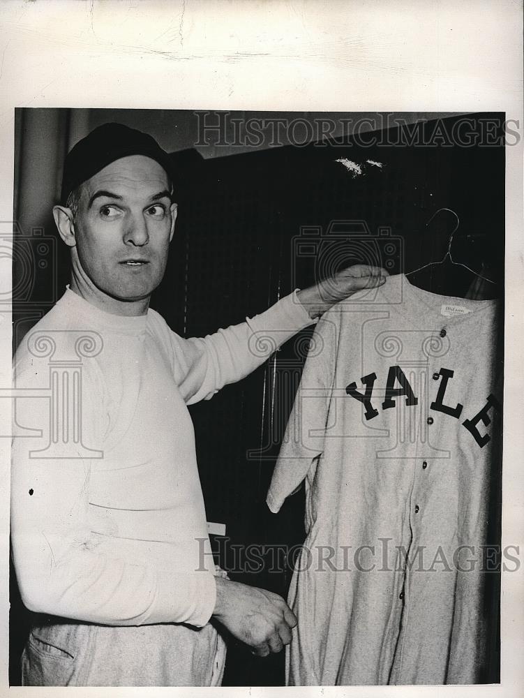 1946 Press Photo Ethan Allen New Yale baseball - Historic Images