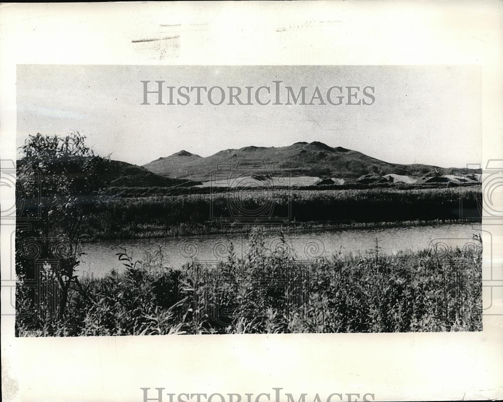 1942 Press Photo Changkufeng Hill Where Japanese Fought Reds - Historic Images