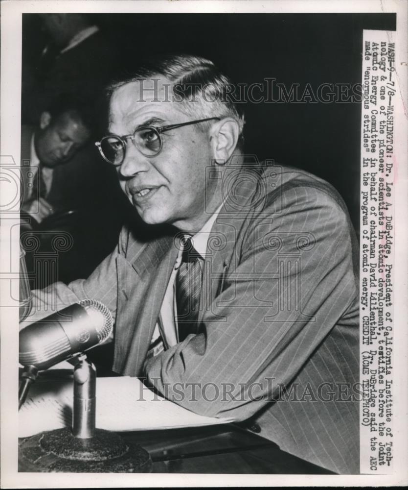 1949 Press Photo Dr. Lee A. DuBridge, Pres. of California Institute Technology - Historic Images