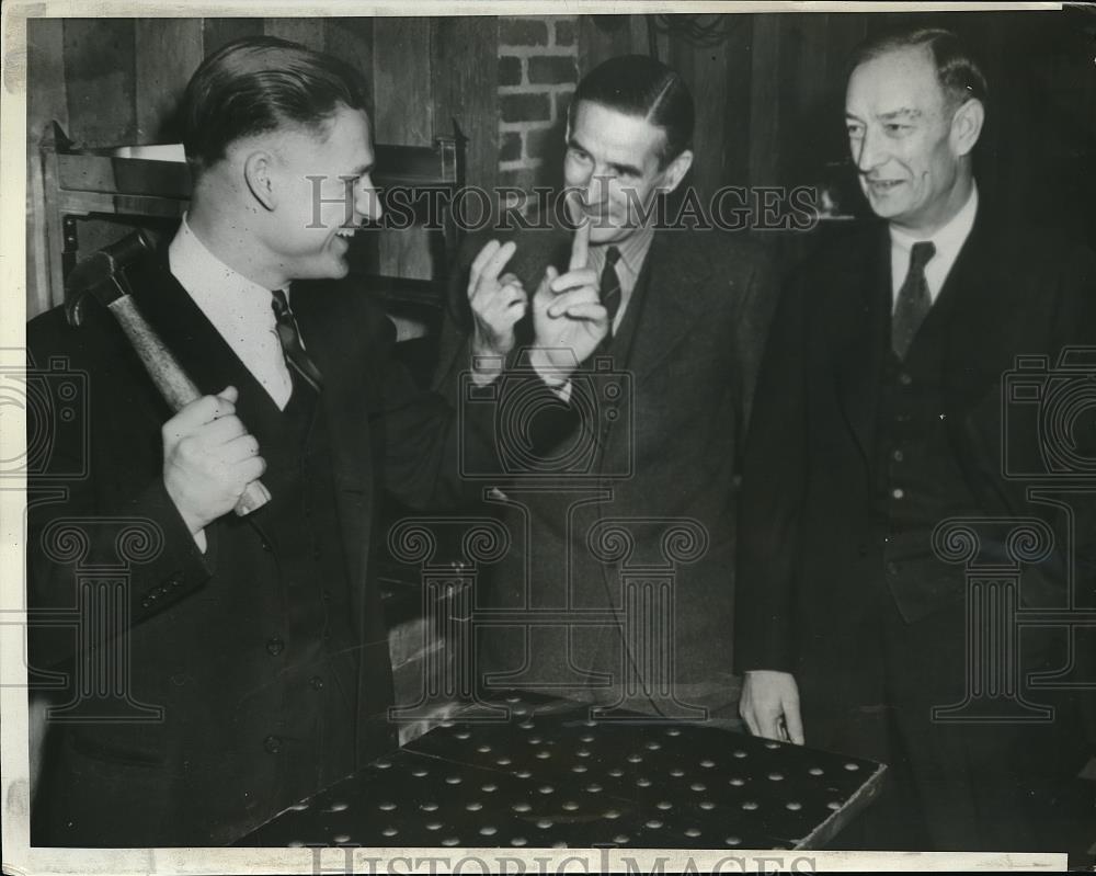 1940 Press Photo Tigers Benny Cox,A&#39;s Earl Mack &amp; Reds mgr Bill McKechnie - Historic Images