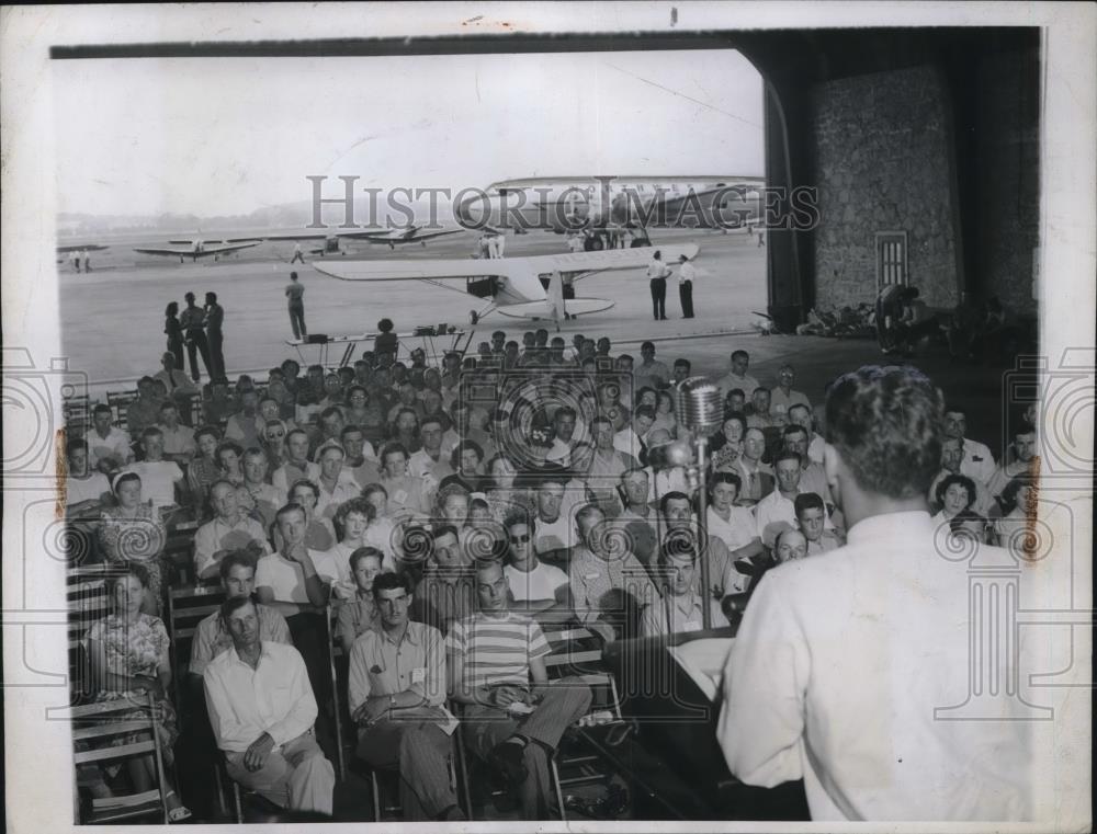 1946 Press Photo Initial meeting of Wisconsin Flying Farmers Association - Historic Images