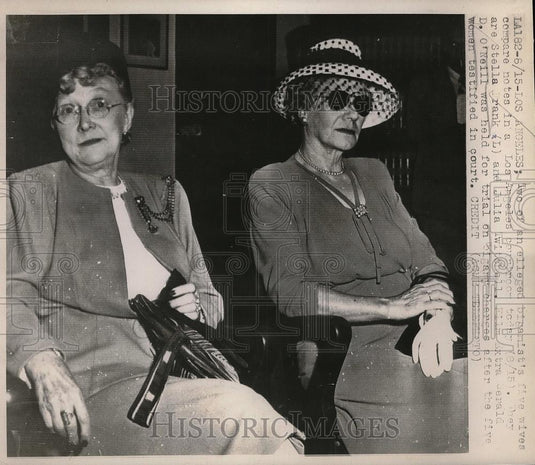 1947 Press Photo Stella Frank, Julia Twitchall and film extra Gerald O'Neill was - Historic Images