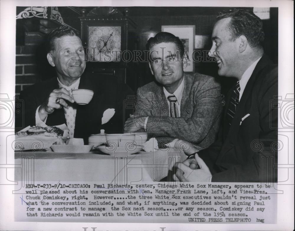 1953 Press Photo Paul Richards White Sox Manager Frank Lane Chuck Comiskey MLB - Historic Images