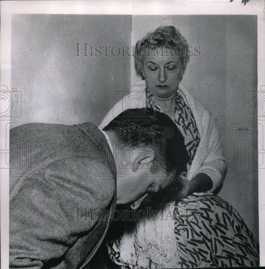 Press Photo Mrs Mary Clark Accused of Killing Her Husband Oil Man William Clark - Historic Images