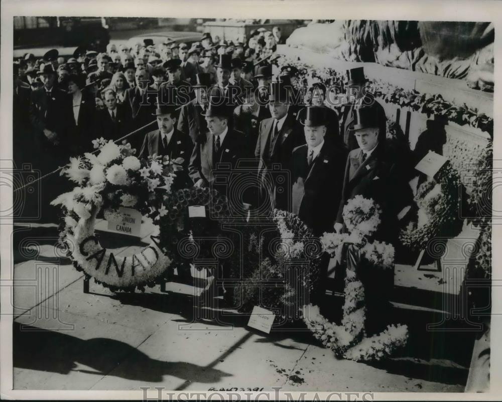 1938 Press Photo Lt. Col. F. Stanton, S. M. Bruce, C. T. Te Water - Historic Images