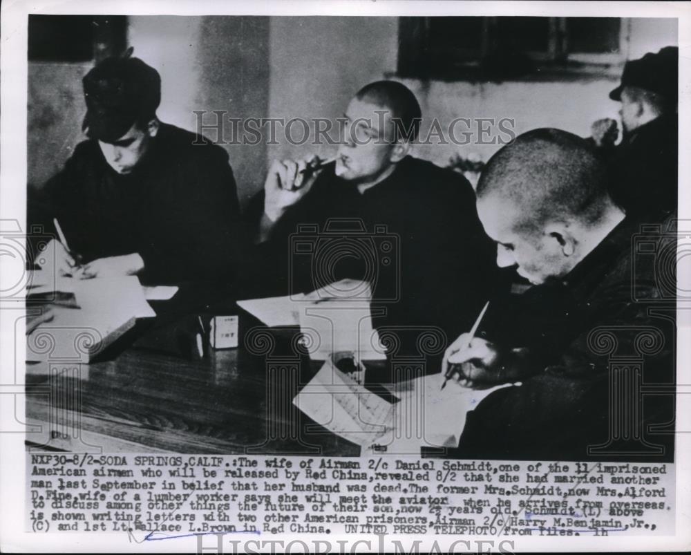 1955 Press Photo Airmen 2/c Daniel Schmidt, 2/c Harry Benjamin Jr. &amp; Lt. Wallace - Historic Images