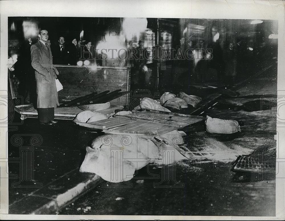 1934 Press Photo Royalists Beaten &amp; Arrested Rioting in Paris - Historic Images