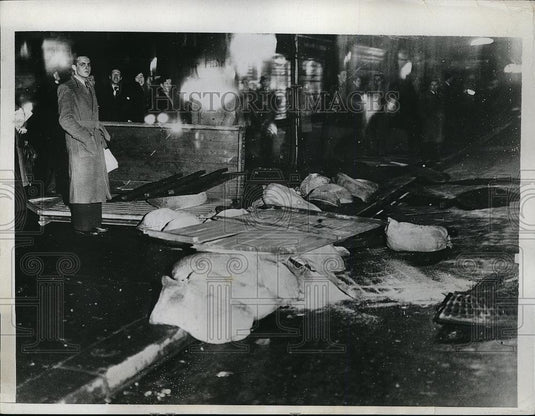 1934 Press Photo Royalists Beaten & Arrested Rioting in Paris - Historic Images