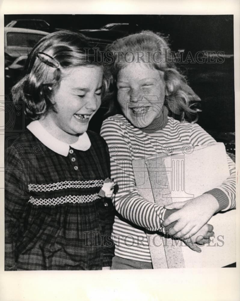 1965 Press Photo Seabrook, TX Susan K Lovell,Suzanne Schirra, kids of astronauts - Historic Images