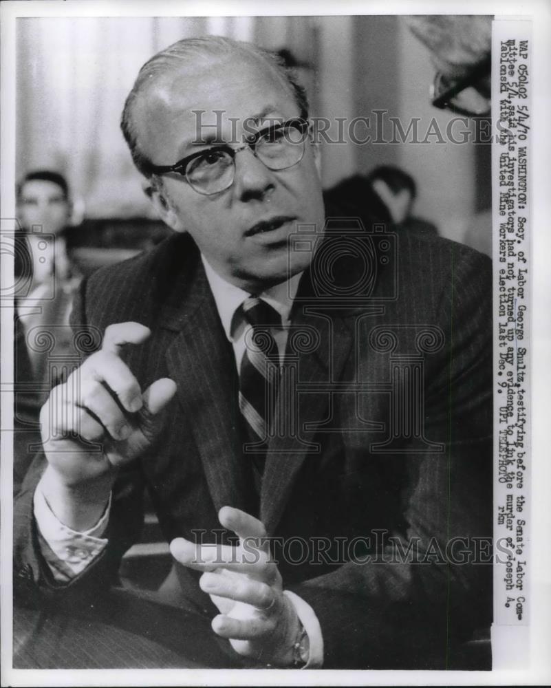 1940 Press Photo Secretary of Labor George Schultz Testifying Senate Committee - Historic Images