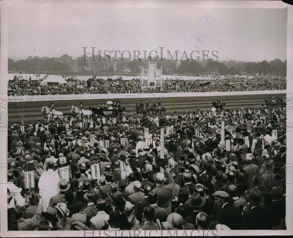 1930 Press Photo King and Queen Ascot Race meeting Prince of Wales Duke Glousest - Historic Images