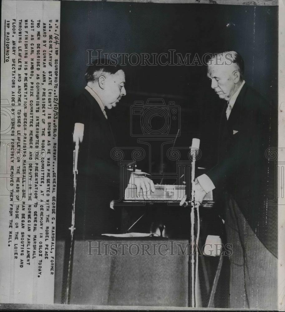 1953 Press Photo Oslo, Norway Gen Geo C Marshall, Nobel Peace Prize from G. Jahn - Historic Images