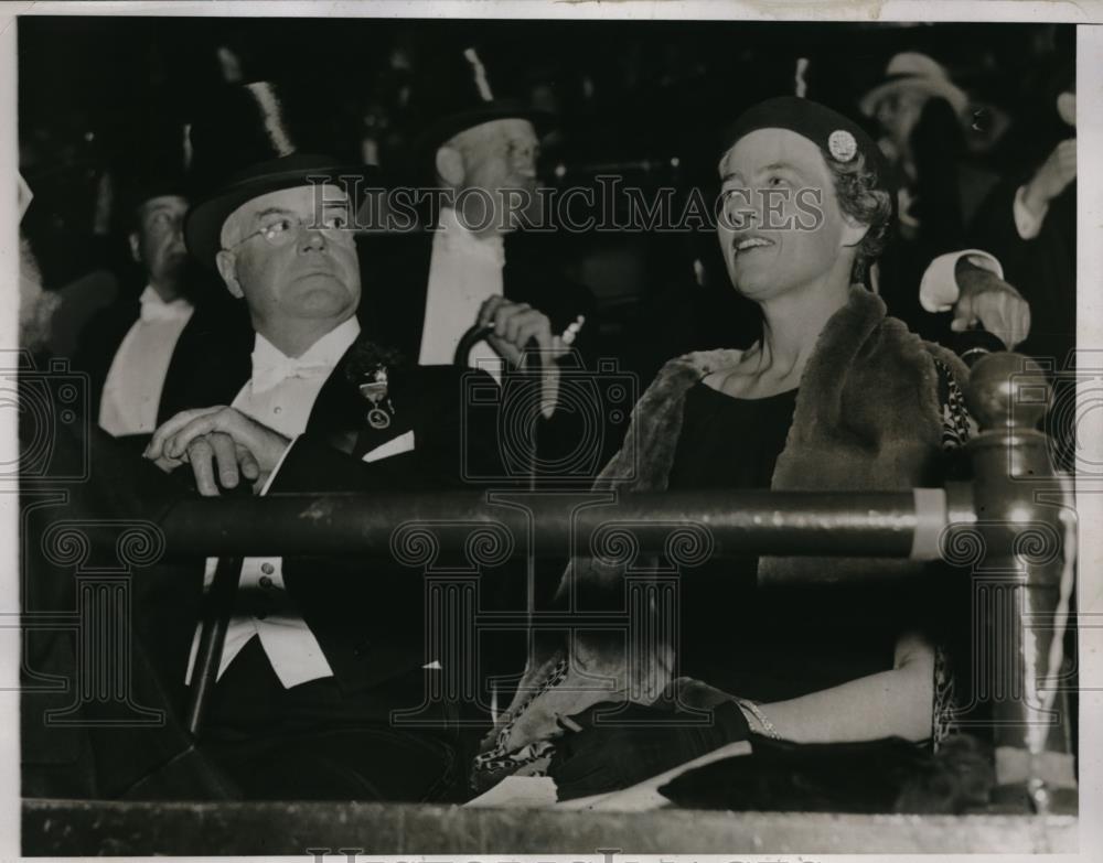 1935 Press Photo H.E. Manville &amp; Mrs James F. Shaw nee Lois kenyon in NYC - Historic Images