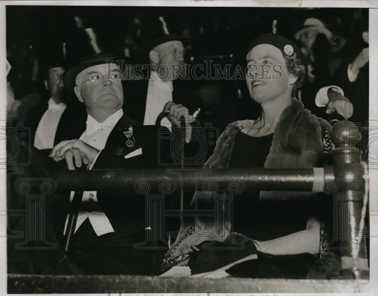 1935 Press Photo H.E. Manville & Mrs James F. Shaw nee Lois kenyon in NYC - Historic Images