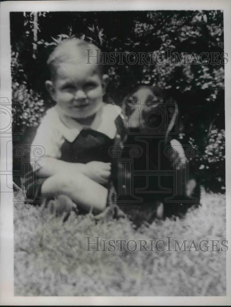 1938 Press Photo Dean Tripp Age 3 Taken by Handyman George O&#39;Connell Returned Sa - Historic Images