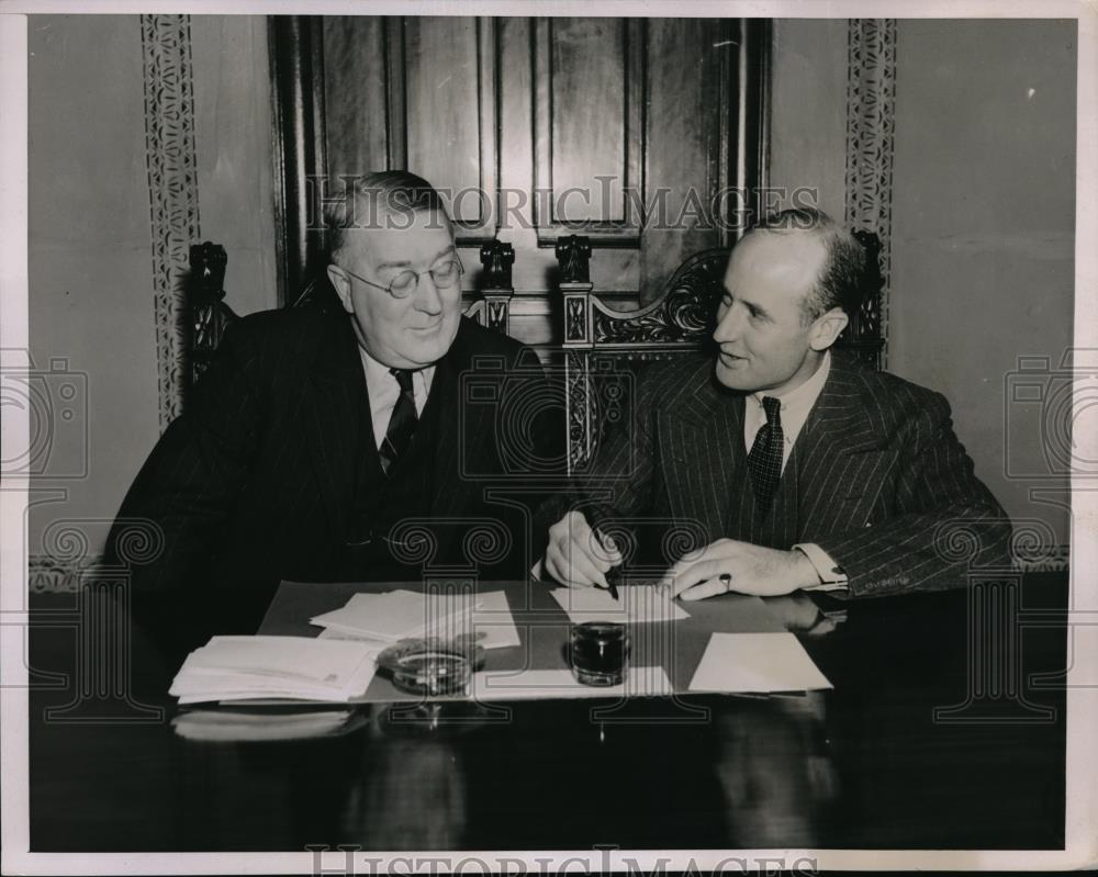 1937 Press Photo Officers of Grand Circus Will Gahagan &amp; E Roland Harriman - Historic Images