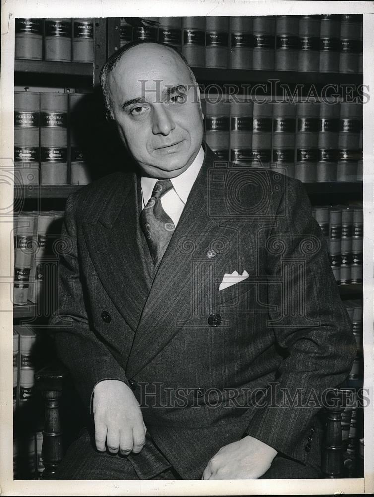 1943 Press Photo Magistrate Thomas A. Aurelio Of Supreme Court In New York City - Historic Images