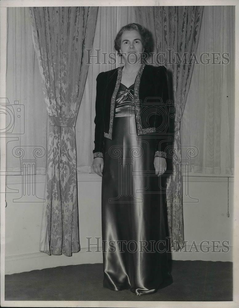1941 Press Photo Mrs Henry A Wallace Wife of Vice President - Historic Images