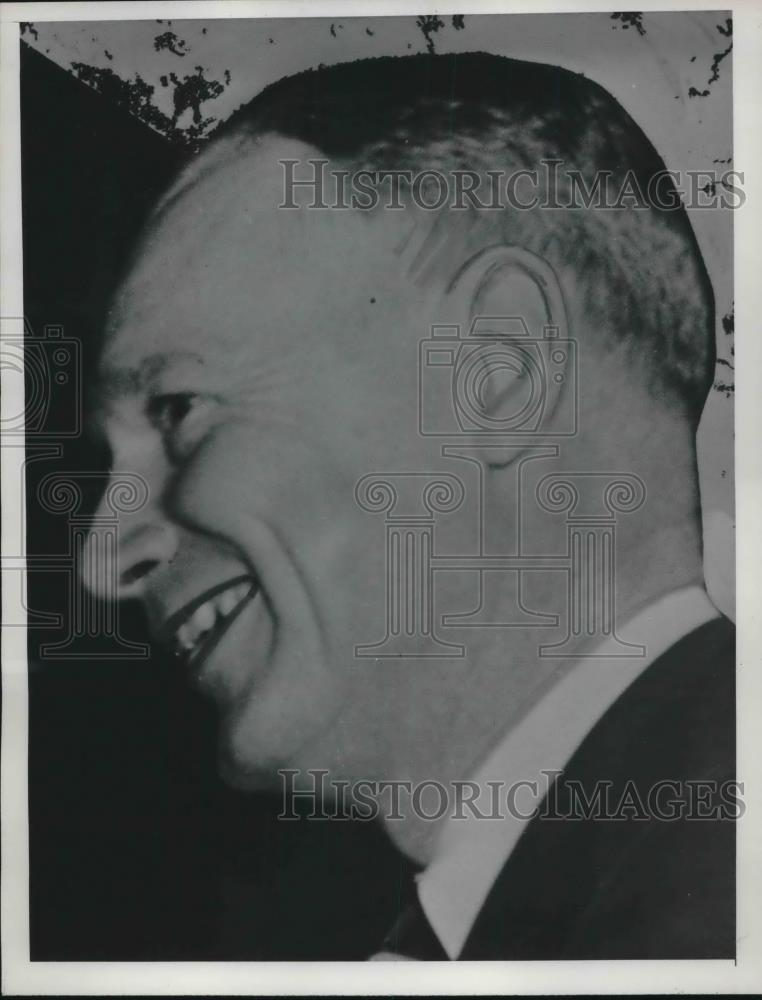 1953 Press Photo Side View of E.C. Gathings - neb45967 - Historic Images