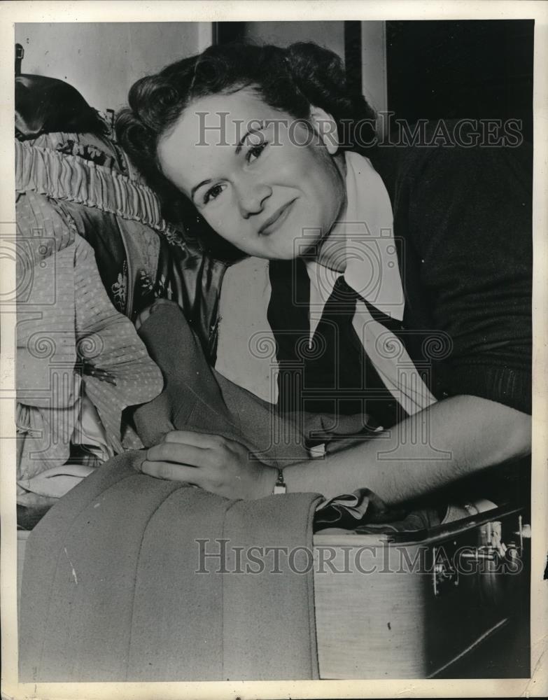 1938 Press Photo Betty Gregg pres of Chi Omega at U.C.L.A. - neb46975 - Historic Images