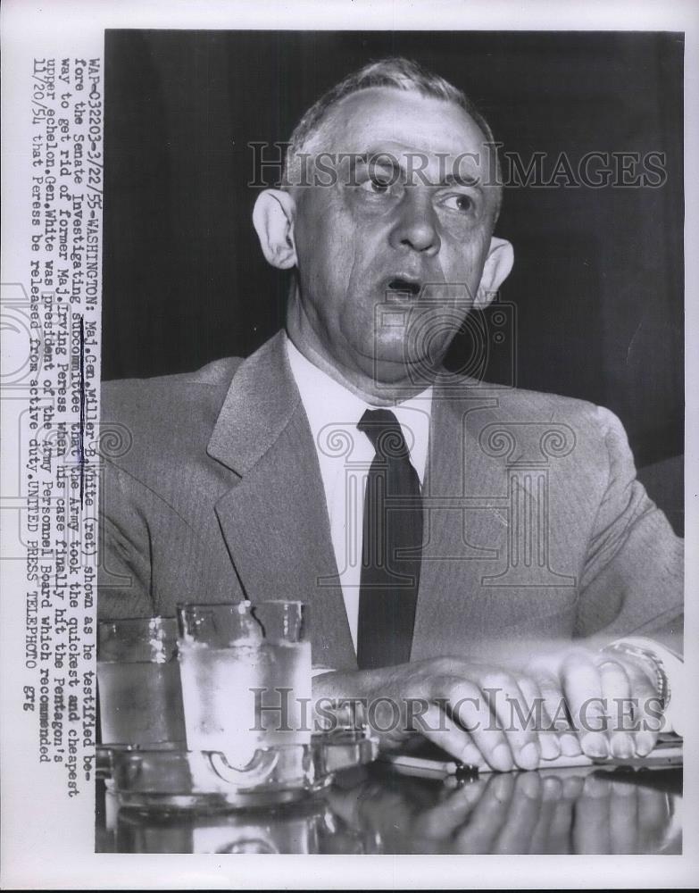 1955 Press Photo Wash. D.C. Maj. gen. Miller B. White at Senate Comm meeting - Historic Images