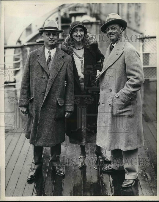 1931 Press Photo Mr. & Mrs. R. E. Clements, Mr. C. W. Moody, on S. S. Duchess - Historic Images