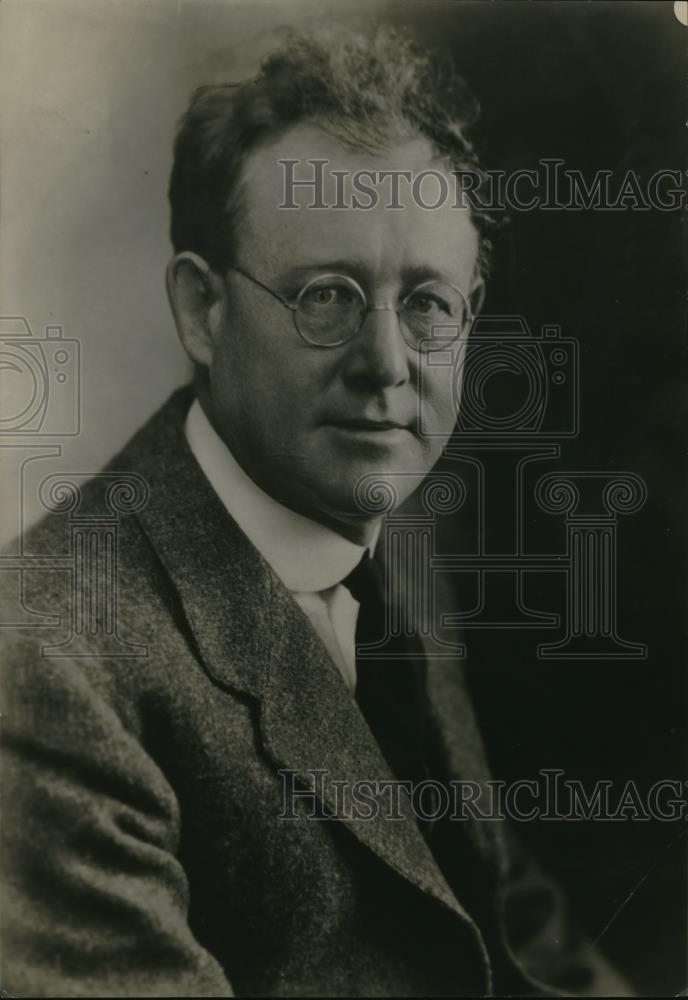 1921 Press Photo Mill Irwin Posing For Picture - neb41459 - Historic Images