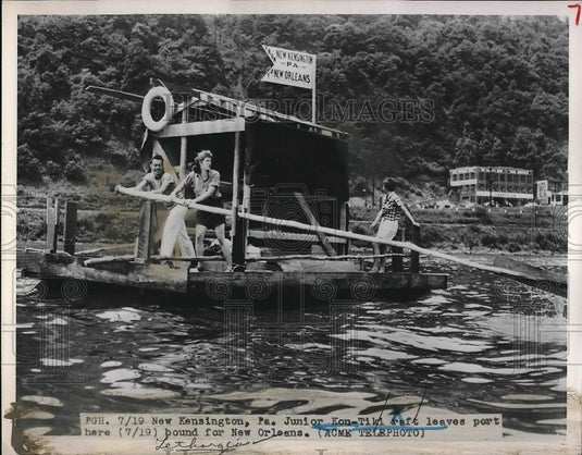 1951 Press Photo Jr Kon Tiki raft at Newe Kensington, Pa heads to New Orleans - Historic Images