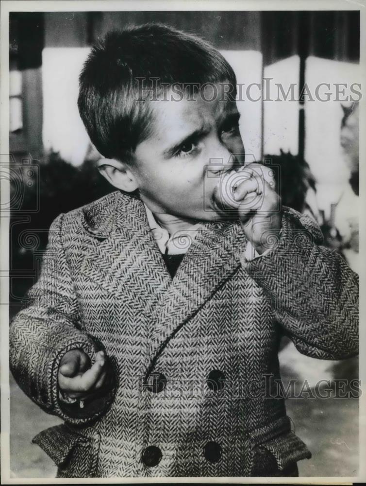 1961 Press Photo Vassili Godossis Albanian boy in Jannina - neb45824 - Historic Images