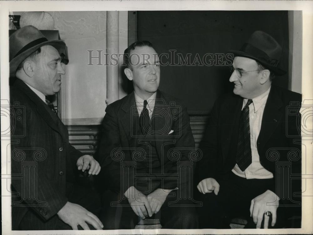 1939 Press Photo Phila.Pa, Al Gould,Det. Joe Camittee, Det Wm Schnader - Historic Images