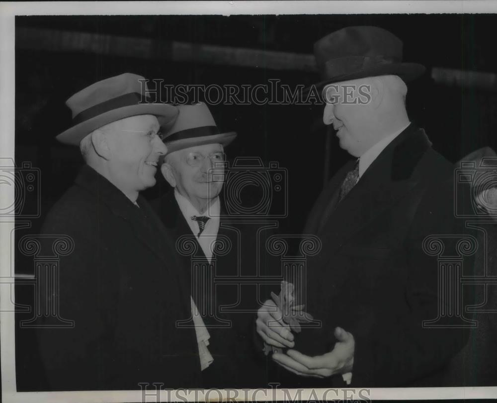 1940 Press Photo Chicago, Kan. Gov Alf Landon &amp; GOP JA Farley, EJ Kreutgen - Historic Images