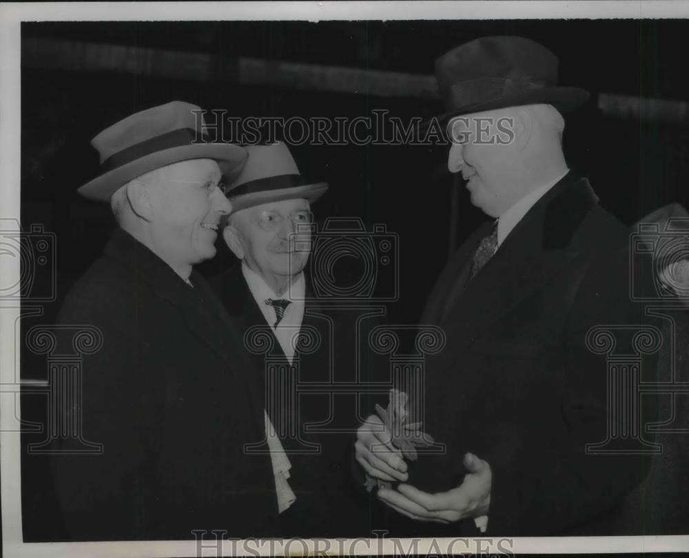 1940 Press Photo Chicago, Kan. Gov Alf Landon & GOP JA Farley, EJ Kreutgen - Historic Images