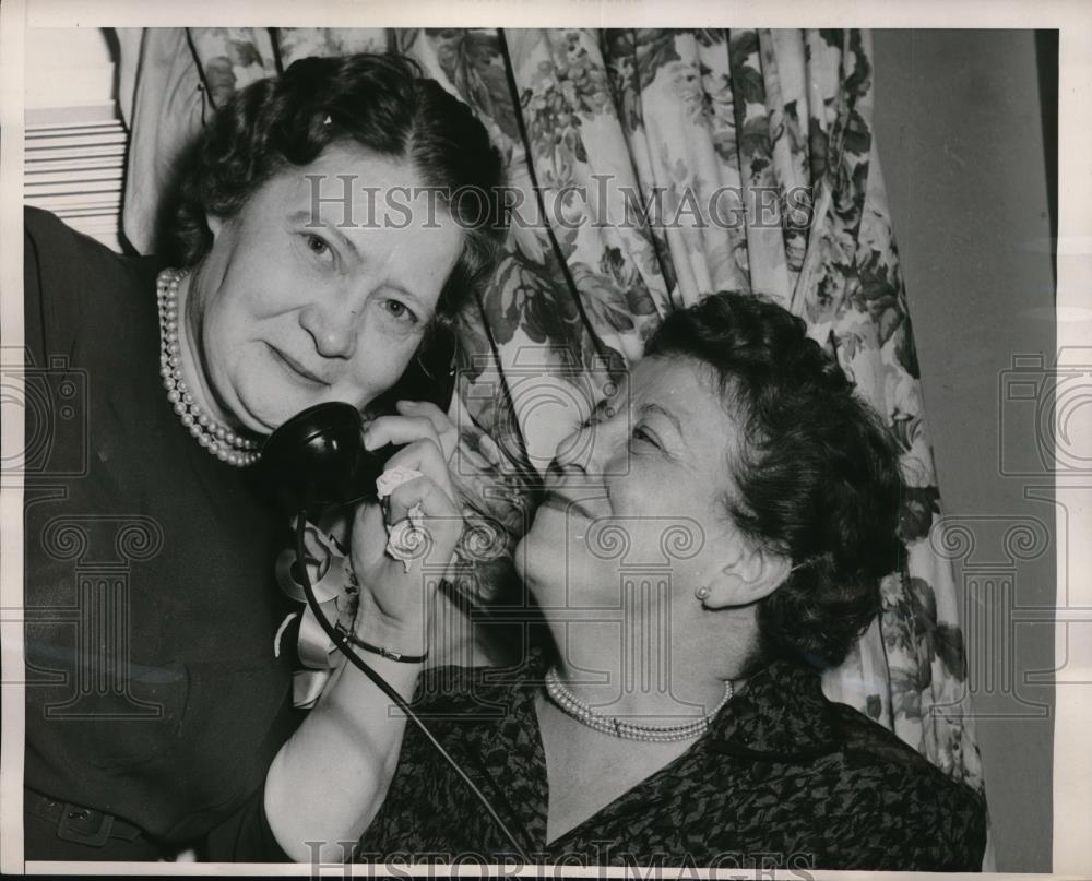 1953 Press Photo Chicago, Mrs B Fain Tucker wins Judgeship on GOP ticket - Historic Images